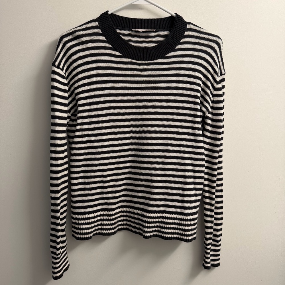 Everlane Striped Black and White Knit Sweater